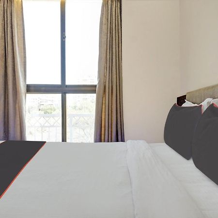 Super Townhouse Poona Royal Hotel Pimpri-Chinchwad Exterior photo
